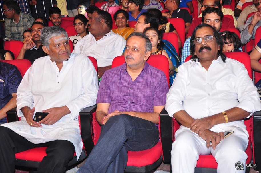 Okka-Ammayi-Thappa-Movie-Audio-Launch